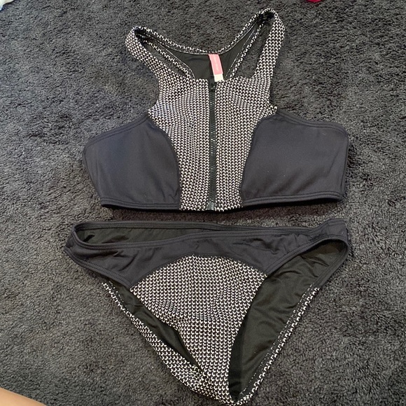 Victoria Secret Racerback bathing suit - Picture 1 of 1